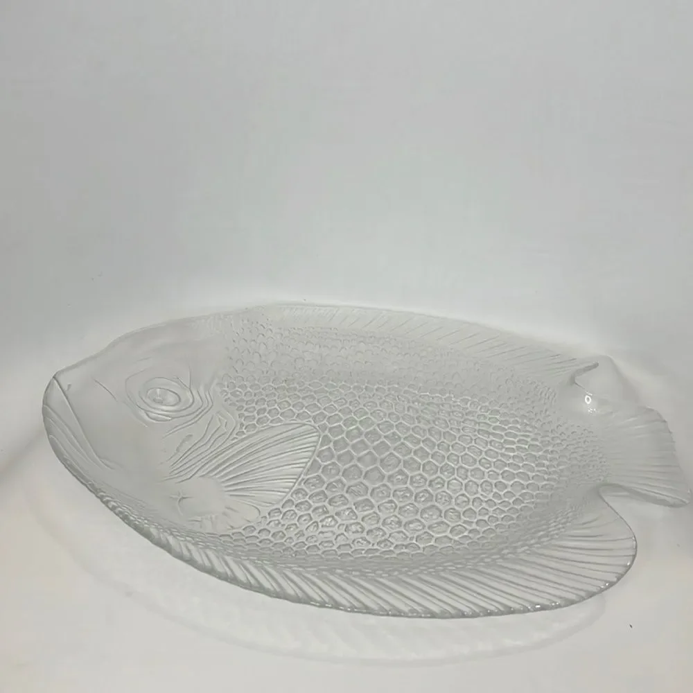 Arcitoc France Fish Serving Platter Plate Textured 15 1/2 In Long 12 1/2 Wide